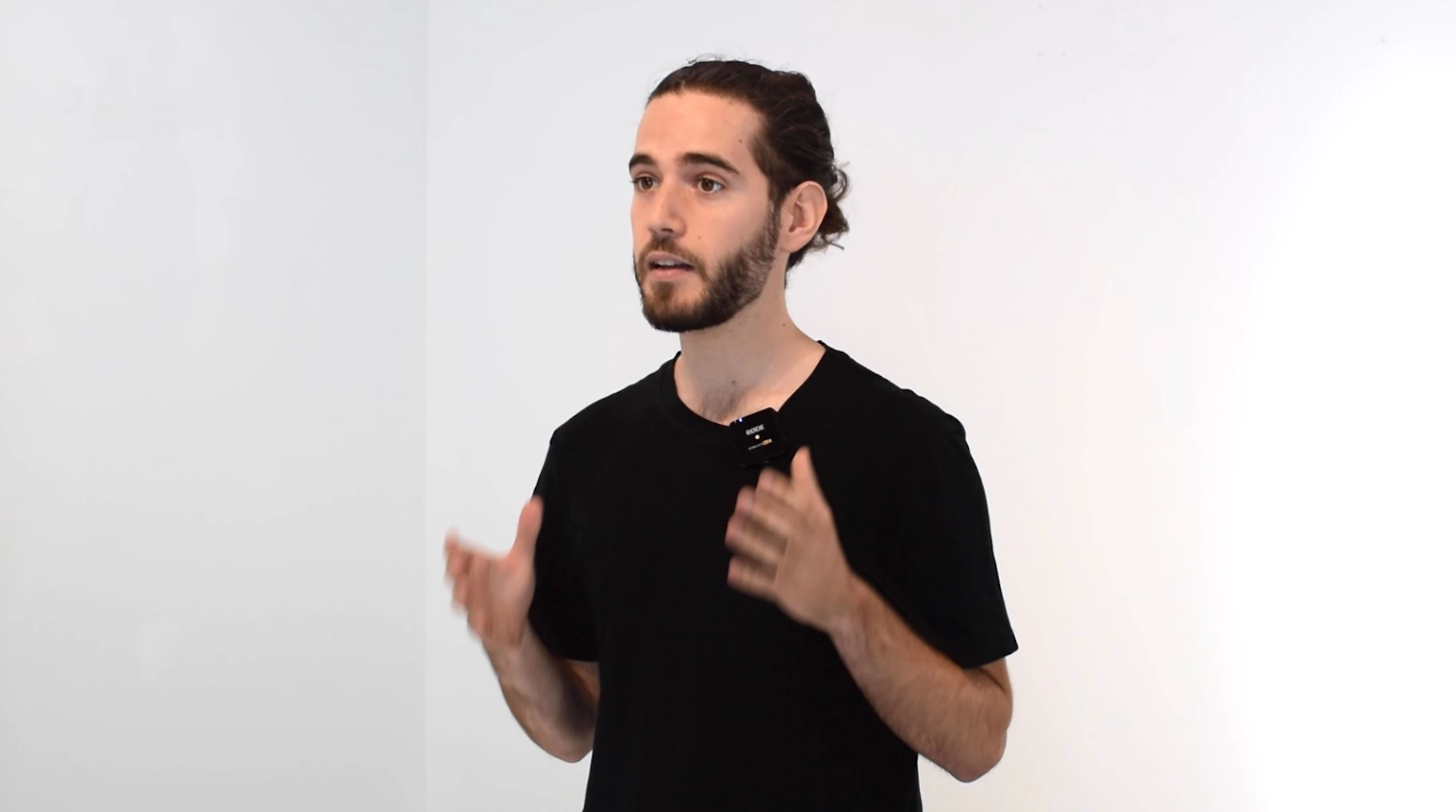 Nik Ternezis speaking during a lecture